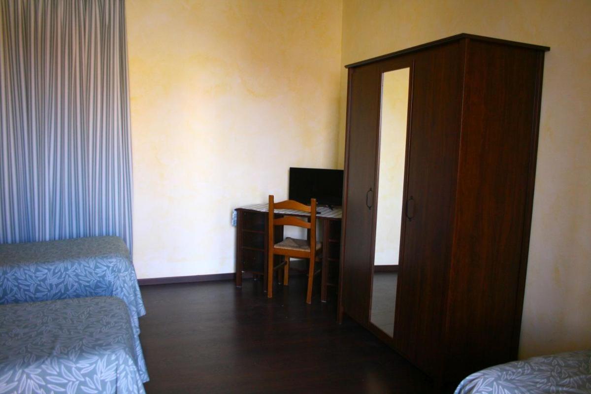 Albergo Vecchio Pavone Borgaro Torinese Exterior foto